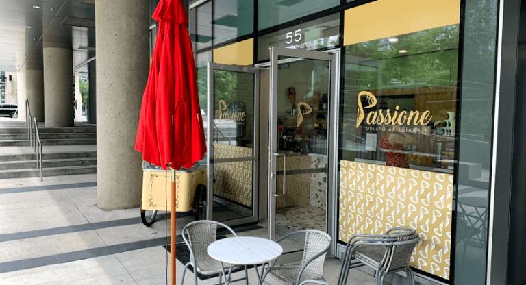 Read more about the article Dairy-Free Treats at Passione Gelato