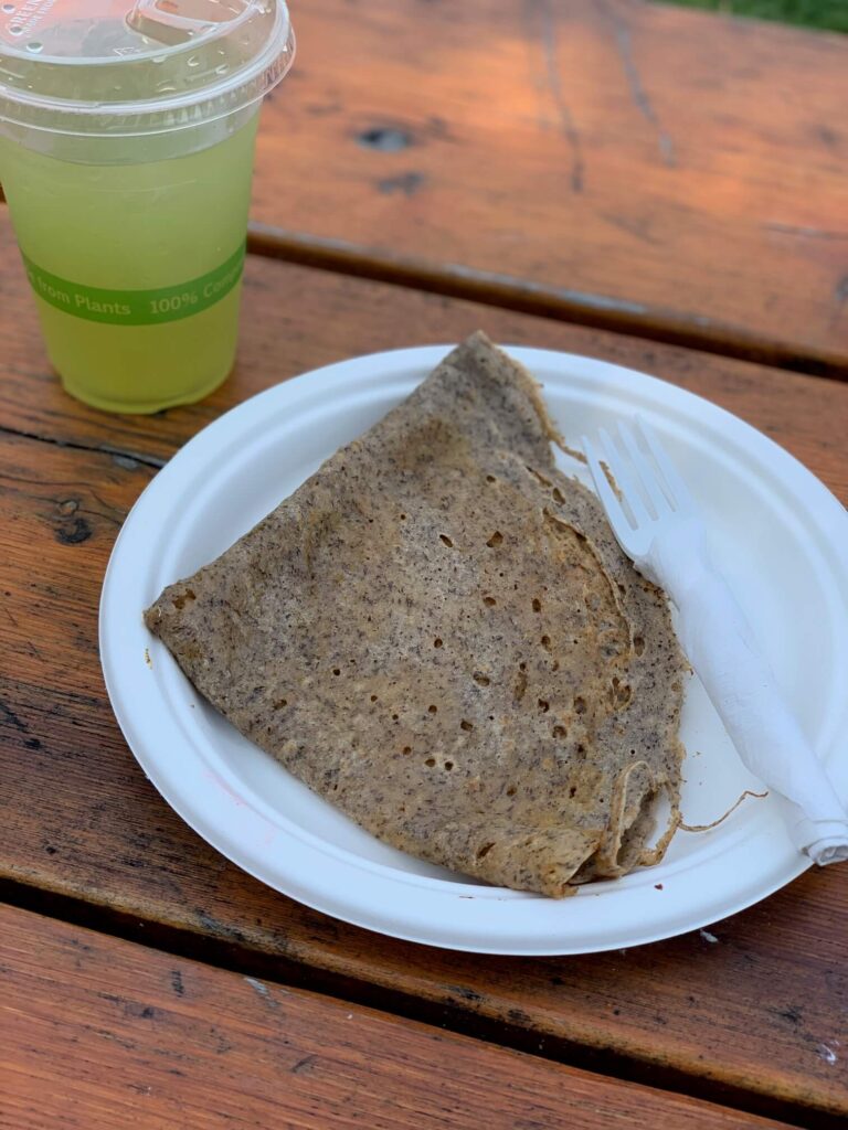 Folie Crepes French Food Truck crepe and homemade lemonade