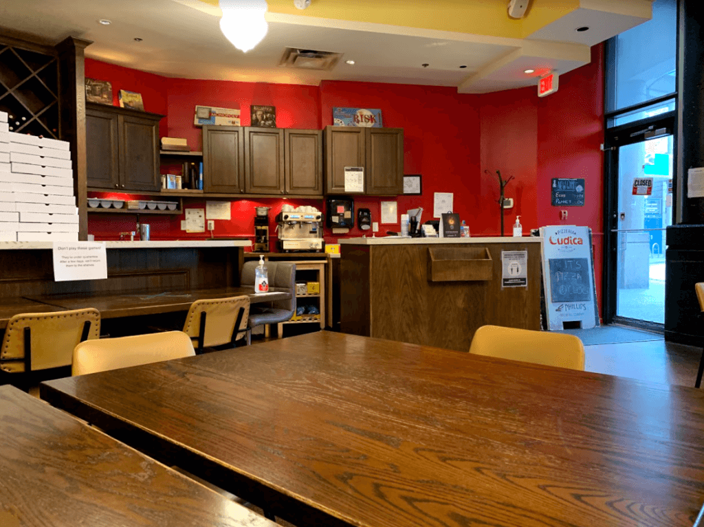Pizzeria Ludica's counter view