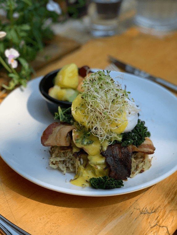 bacon benny with rosti