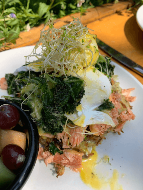 smoked salmon benny with rosti