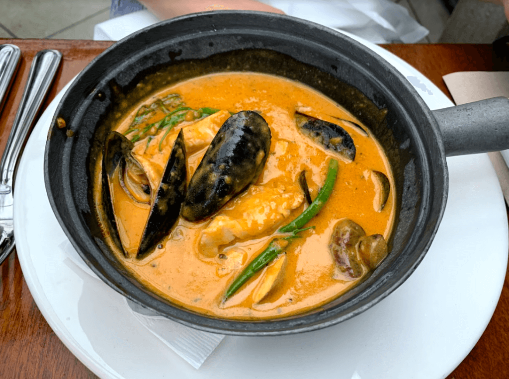 seafood hot pot 