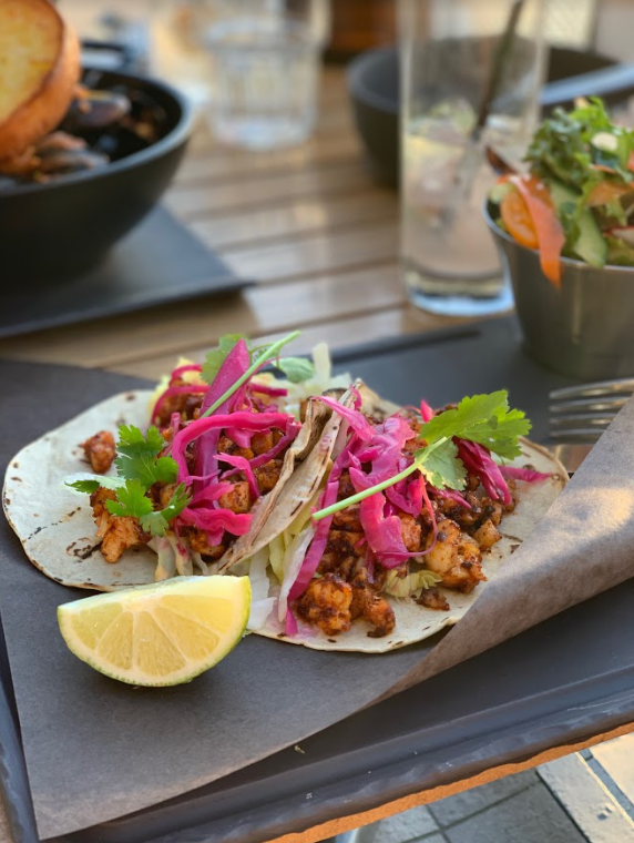 fish tacos with gluten free corn tortillas